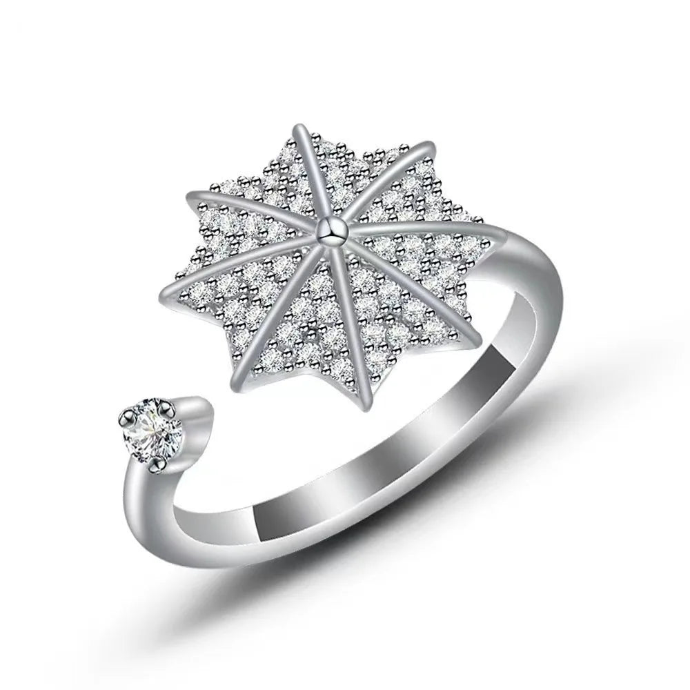 Star and moon spinning ring