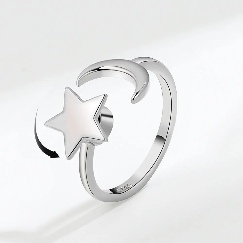 Star and moon spinning ring