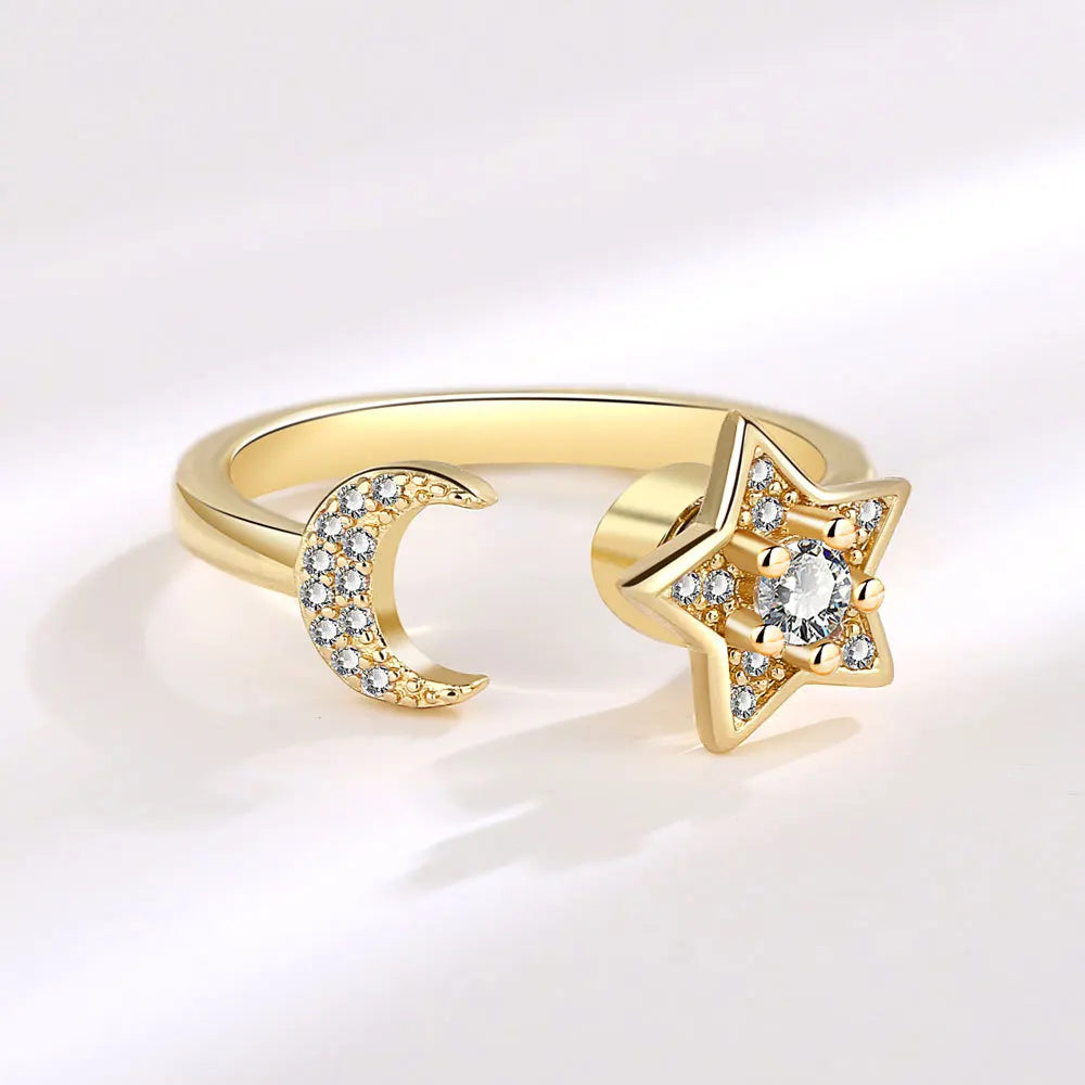 Star and moon spinning ring