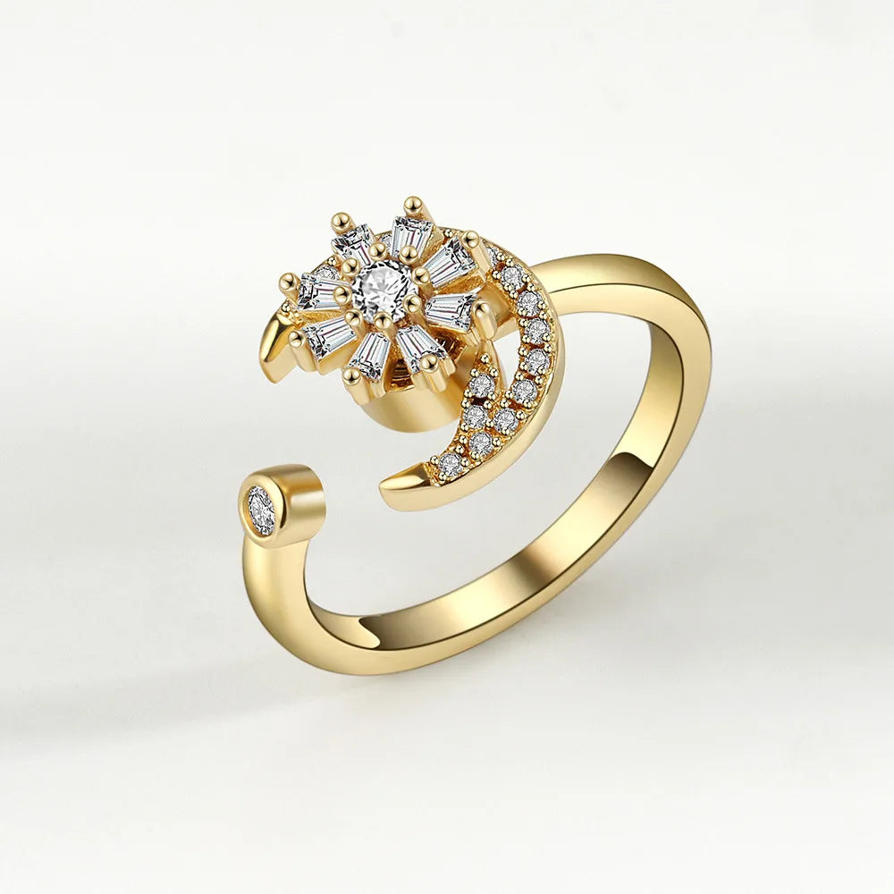 Star and moon spinning ring
